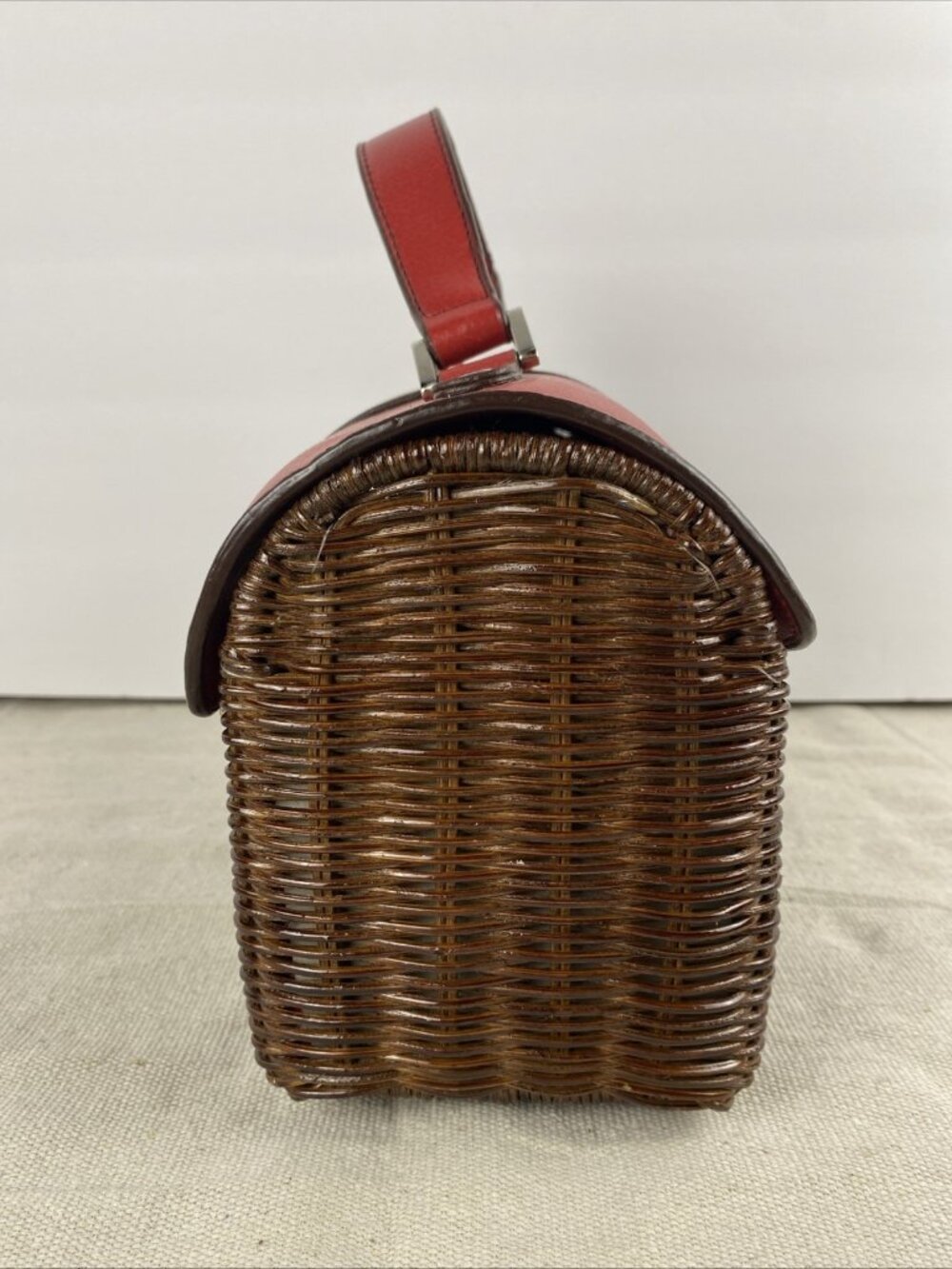 VTG Leather & Wicker Rattan Picnic Basket Purse Woven Handbag Red Check Fabric - Picture 3 of 16